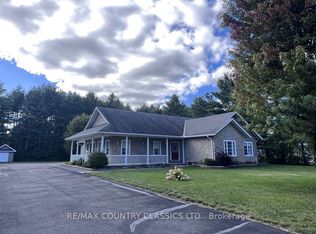 18 Wilson Ln, Hastings Highlands, ON K0L1C0