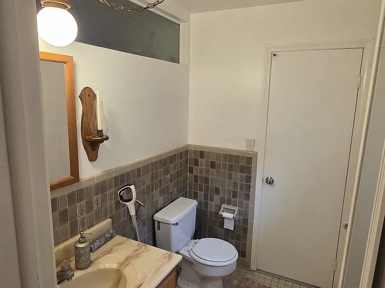 6115 Drexel St — Photo 12