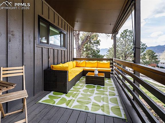 5th image of 609 Pioneer Ln