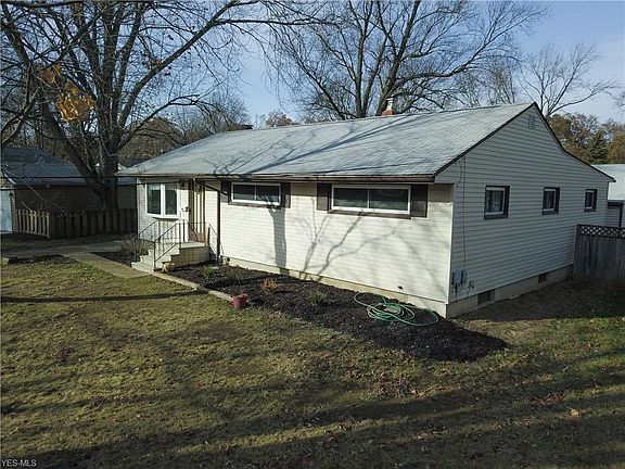 3rd image of 23342 Westchester Dr