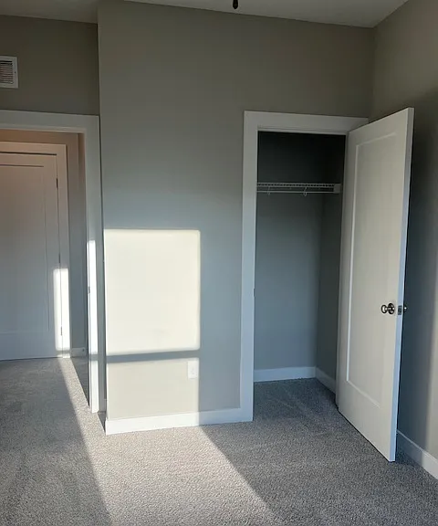 7241 Otley Dr — Photo 15