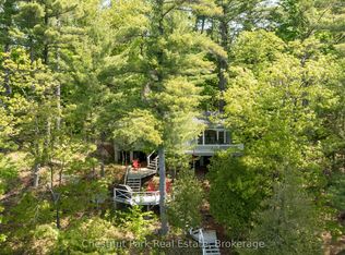 85 Taylor Is, Gravenhurst, ON P1P 1R2