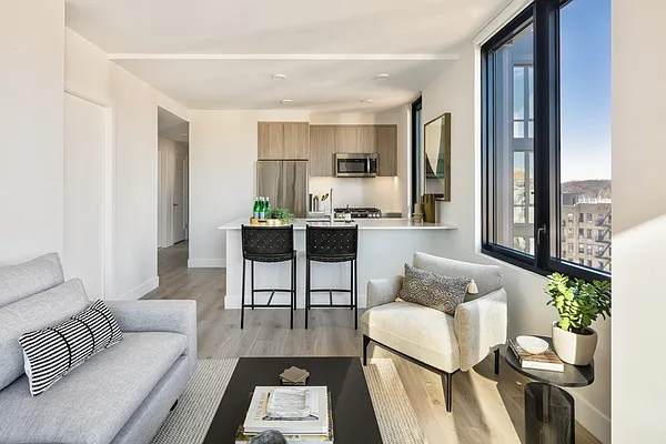 54 Crown Street #438