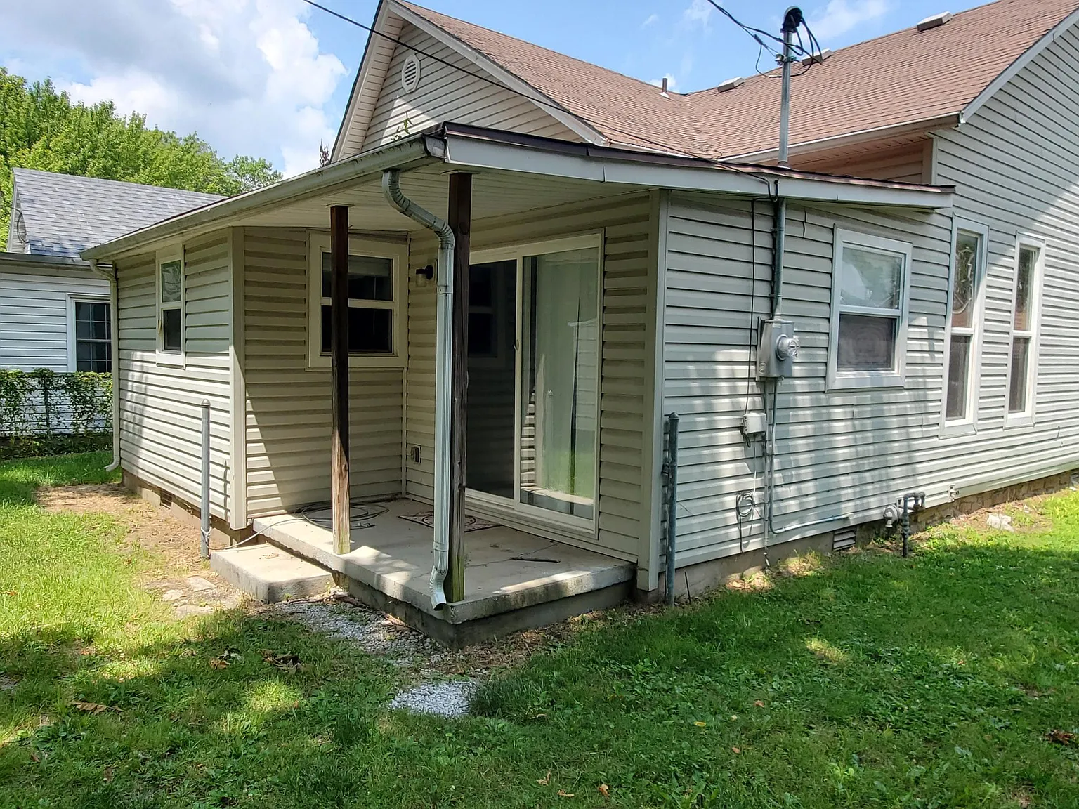 2 bed, 1129 sqft, $1,150 — Photo 3