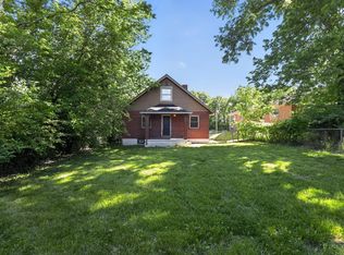 1323 Woodland Ave, Cincinnati, OH 45237