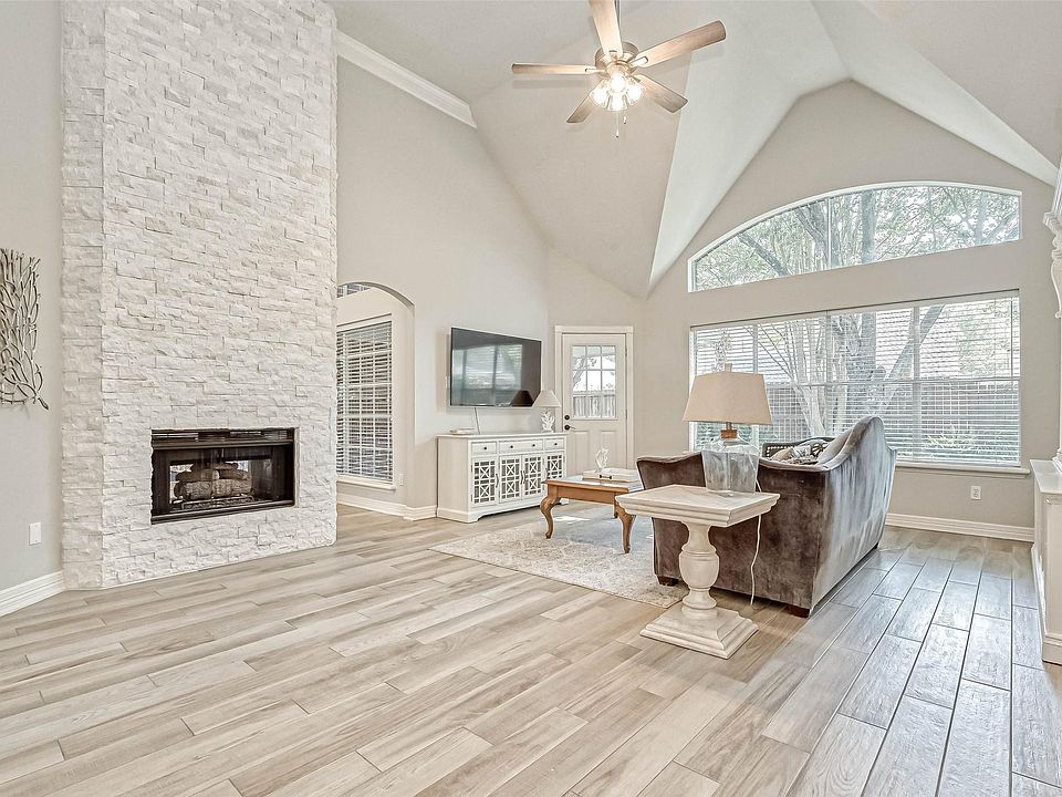 1st image of 7019 Centre Grove Dr