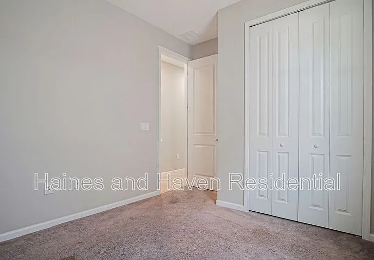 1229 Forest Gate Cir — Photo 17