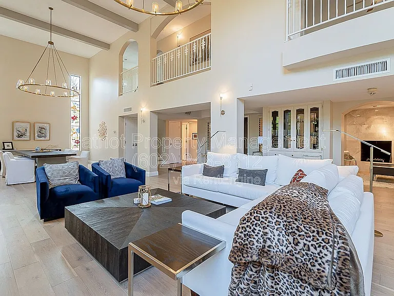 8602 E Vista Del Lago — Photo 2