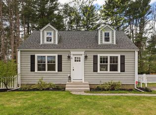 17 Norfolk Pl, Sharon, MA 02067