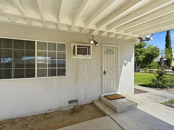 5th image of 401 Bothun Rd