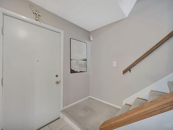 3rd image of 2752 Trumbull Ct