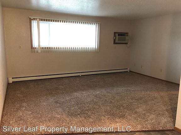 3rd image of 3615 Landeco Ln APT 1