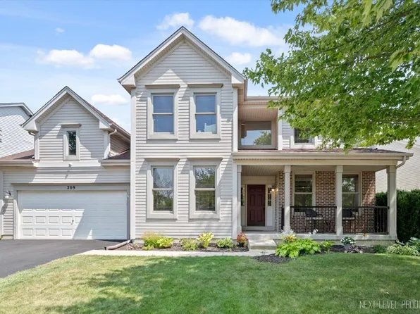 209 Somerset Dr, Sugar Grove, IL 60554