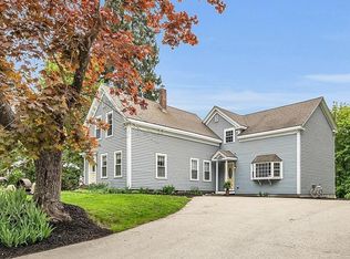 18 Sullivan Rd, Hudson, NH 03051