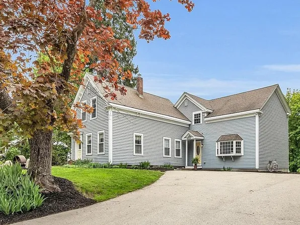 18 Sullivan Road, Hudson, NH 03051