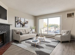 Matthew Manor, Medicine Hat, AB T1C 1H4