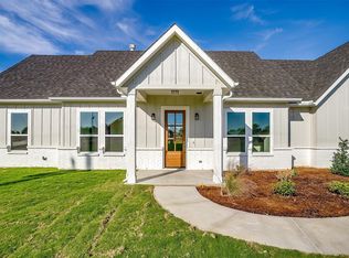 1058 Alex Dr, Springtown, TX 76082