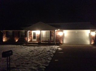 914 Shiloh Ave, Effingham, IL 62401