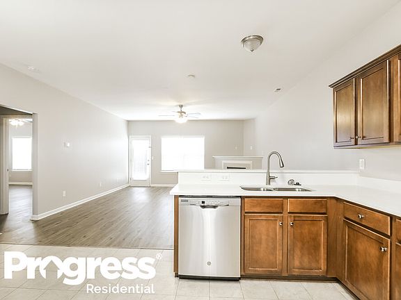 5th image of 108 Zolder Ln