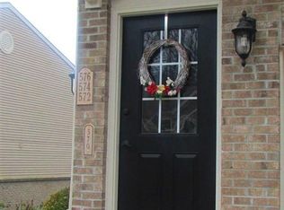 570 Riversbreeze Dr, Ludlow, KY 41016