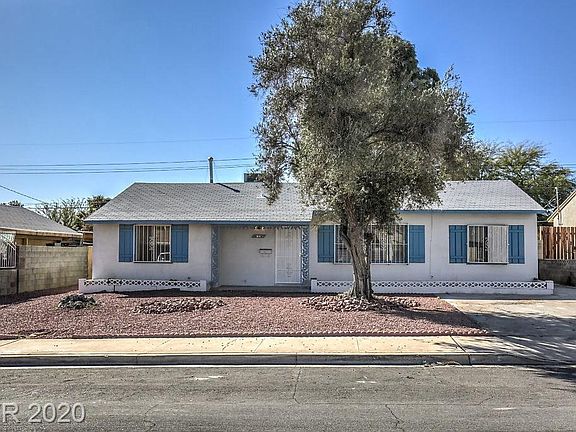 2nd image of 1728 Hassett Ave