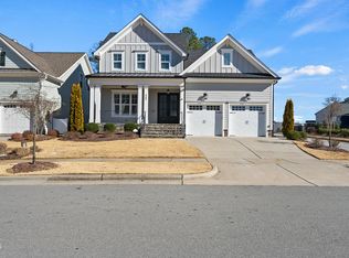 349 Fairway Vista Dr, Holly Springs, NC 27540