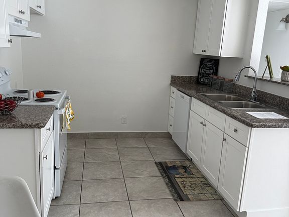 3rd image of 12713 Branford St #207