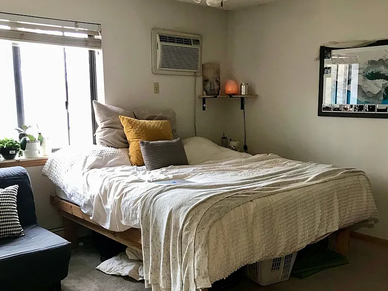 1400 Dakota Ave S #209 — Photo 9