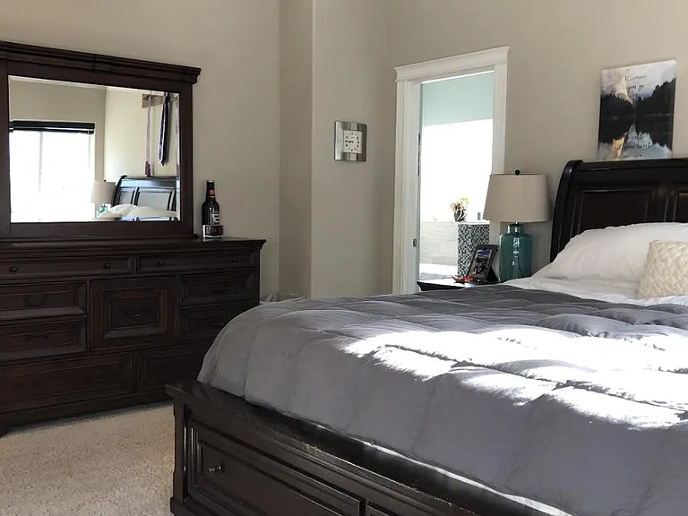 2345 NW Kelsay Ct — Photo 2