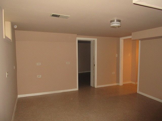 1st image of 702 Campbell Ave