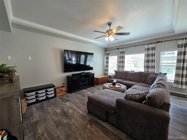 8269 Cypress Wood Dr — Photo 4