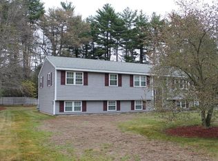 12 Governor Hutchinson Rd, Billerica, MA 01821
