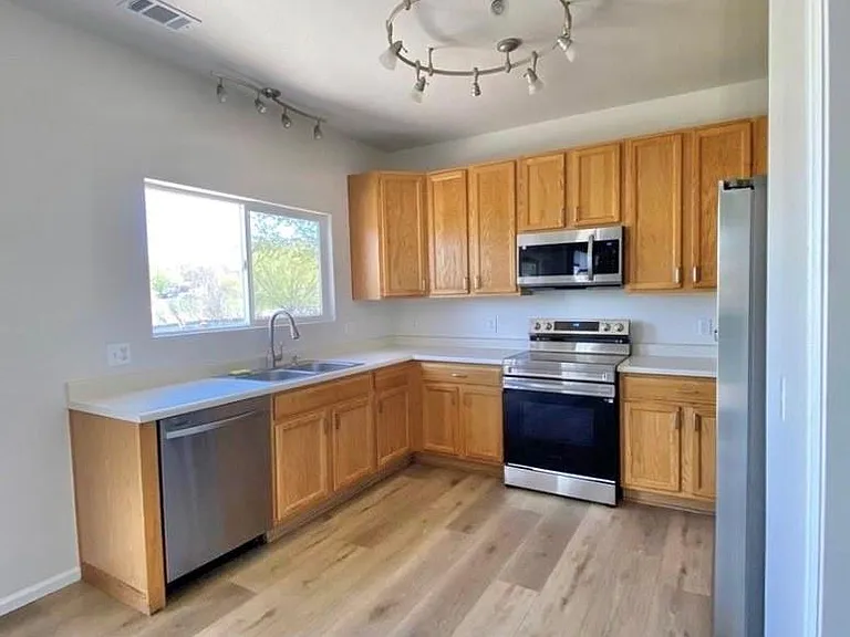 3824 S Kirk Way — Photo 6