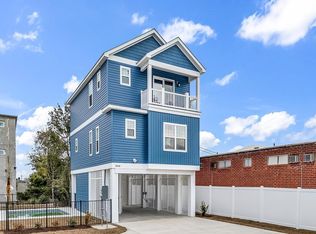 306 6th Ave N UNITS A & B, Myrtle Beach, SC 29577