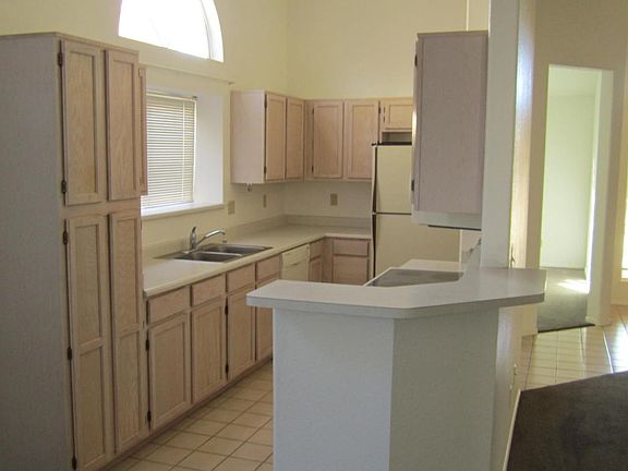5th image of 4212 W Camino Vivaz