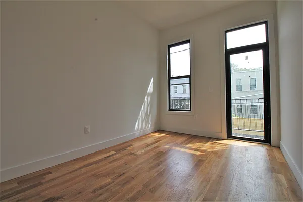 Rented by Ankor Management | media 7