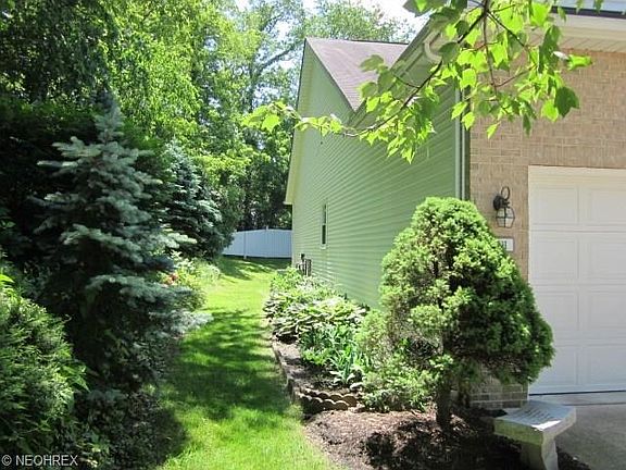 2nd image of 291 Green Glen Spur