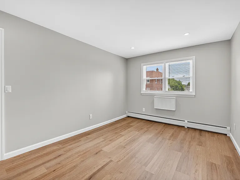 52 Naples Ave #5LL — Photo 19