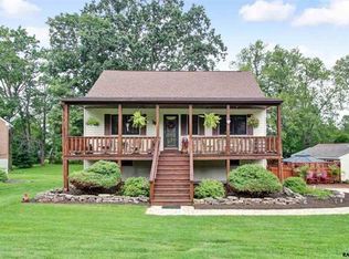 2331 Log Cabin Rd, York, PA 17408