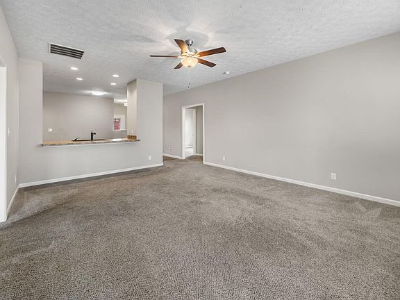 4th image of 4855 Langhorn Trl