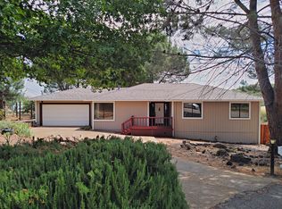 10702 Paradise Ct, Kelseyville, CA 95451
