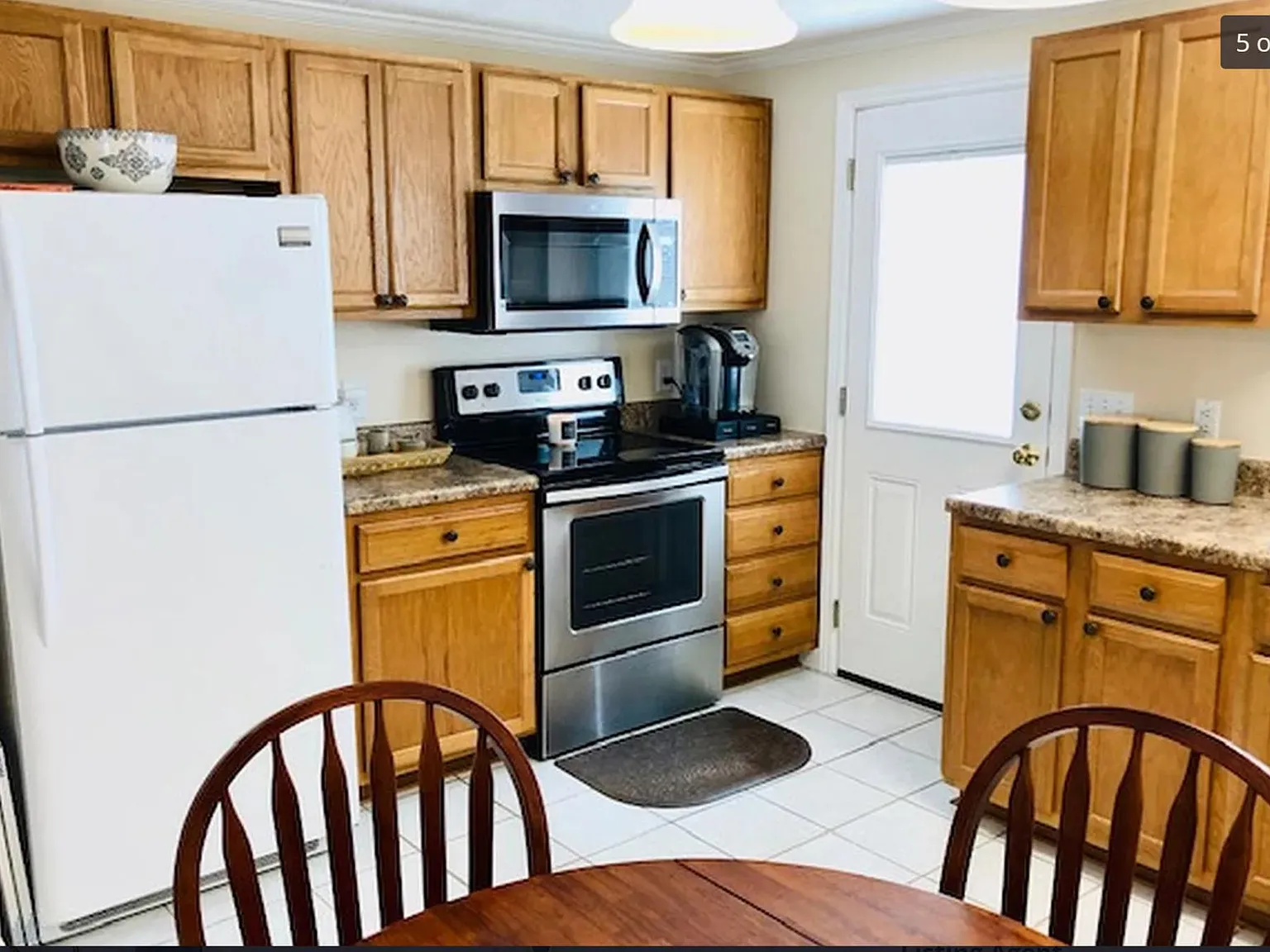3 bed, 1038 sqft, $2,000 — Photo 4