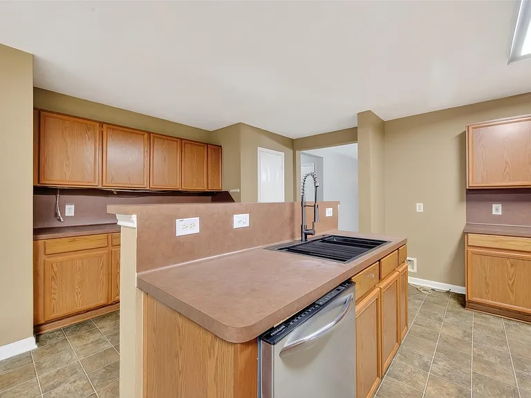 9219 Pinderfield Ct — Photo 21