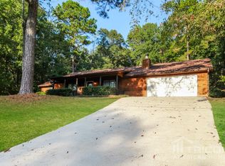 166 Stokes Dr, Stockbridge, GA 30281