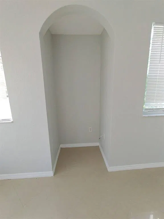 3 bed, 1553 sqft, $2,450 — Photo 1