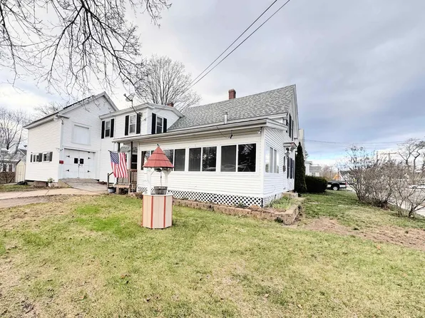 15 Washington Street, Rochester, NH 03867