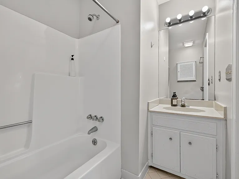 Second full bath