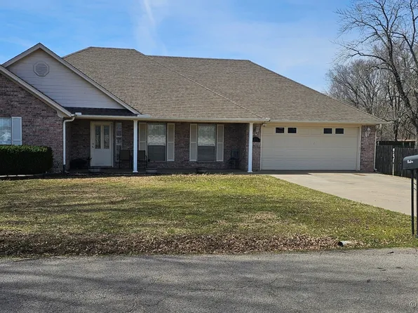 901 S Dogwood St W, Sallisaw, OK 74955