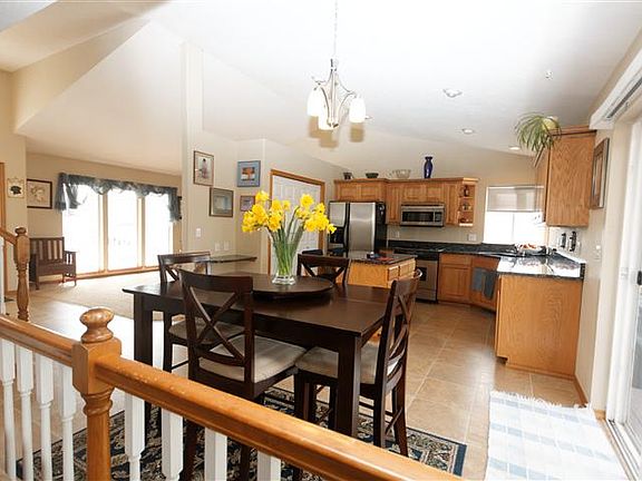 3rd image of 18601 E Turtle Creek Ln