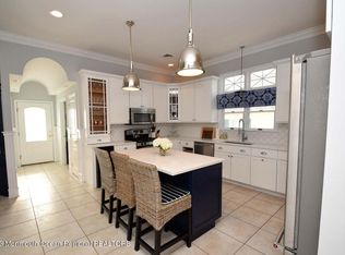 563 Whiting Ave, Manasquan, NJ 08736